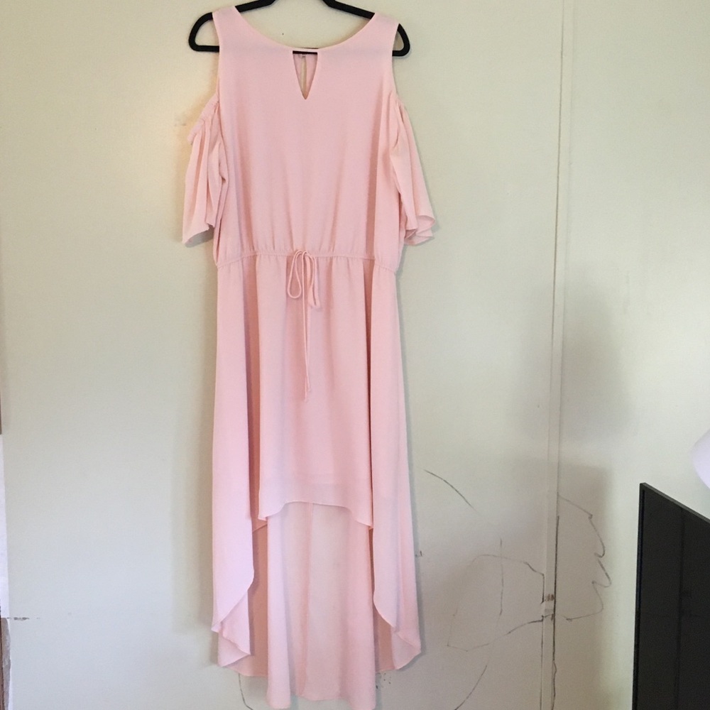 EUC Belle Sky Cold Shoulder Hi-Low Dress, Size XL